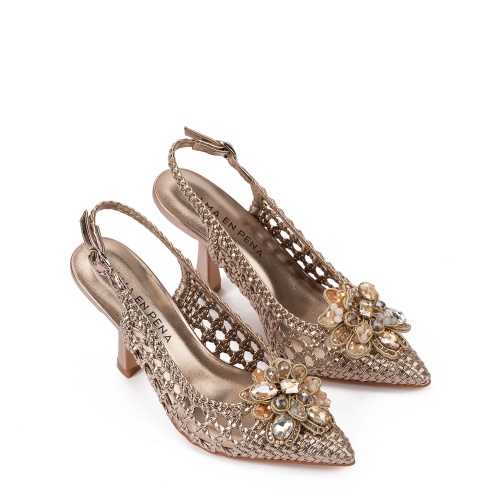 Alma En Pena Дамски обувки с камъни