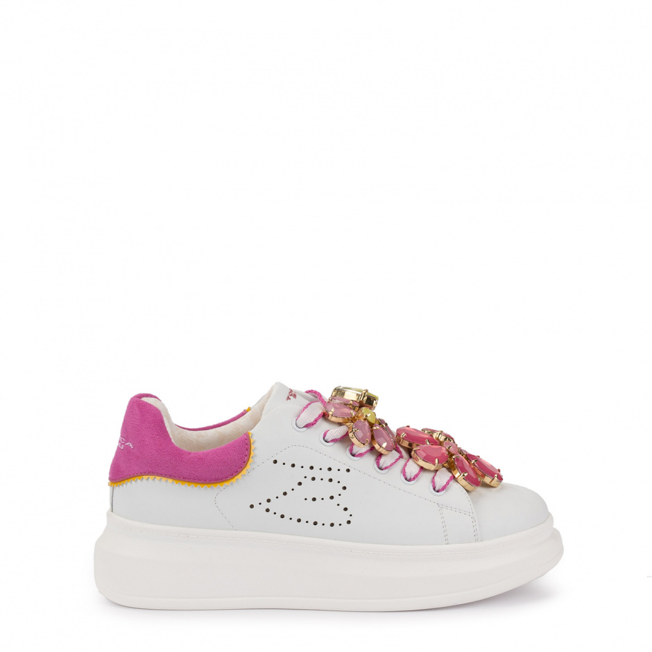 TOSCA BLU Дамски спортни обувки с цветя - изглед 1