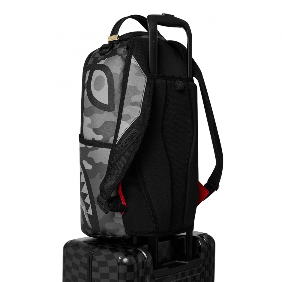 SPRAYGROUND Цветен куфар SHARKNAUTICS - изглед 4